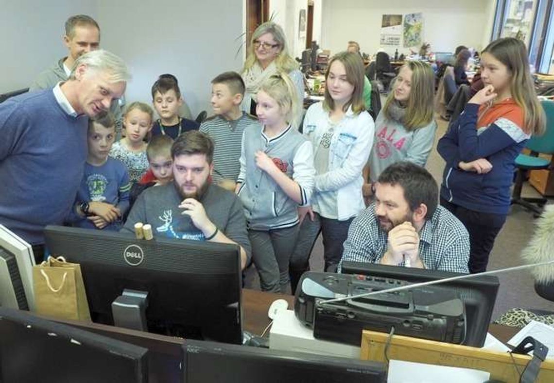 Chcemy być dziennikarzami! Uczniowie z wizytą w redakcji