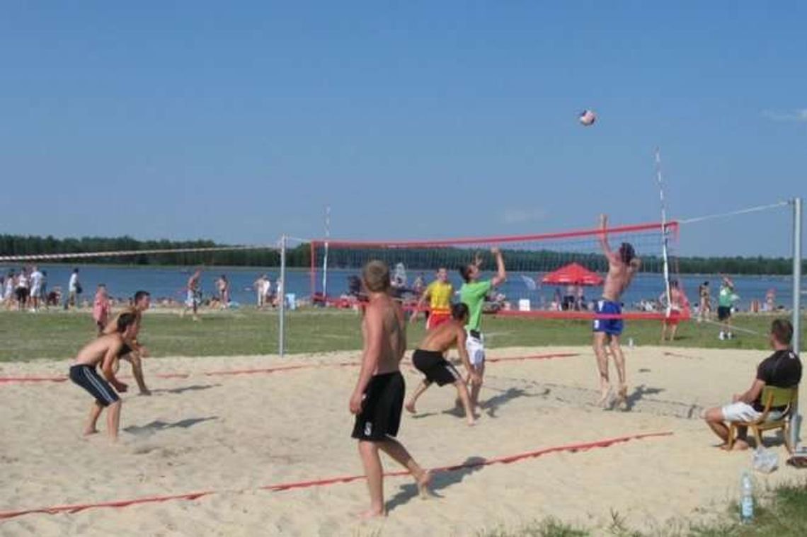 Chcesz skorzystać z internetu nad zalewem? Musisz iść do gminy i pokazać dowód