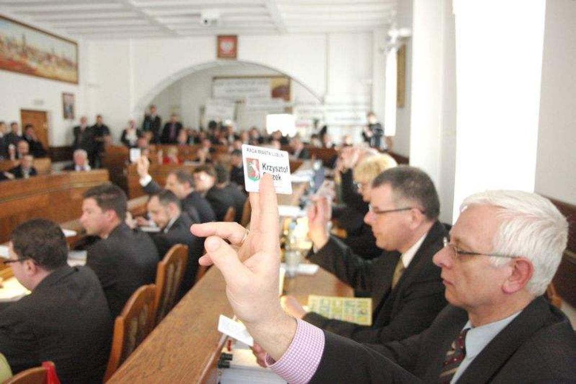 Chciał nagranie z sesji Rady Miasta. Nie dostanie, bo mógłby usłyszeć nie tylko obrady Chciał nagranie z sesji Rady Miasta. Nie dostanie, bo mógłby usłyszeć nie tylko obrady