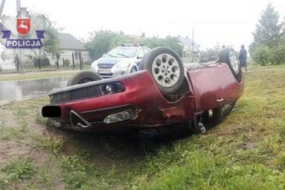Chcieli go zatrzymać do kontroli. Koziołkował i wpadł do rowu. Miał 3,5 promila alkoholu