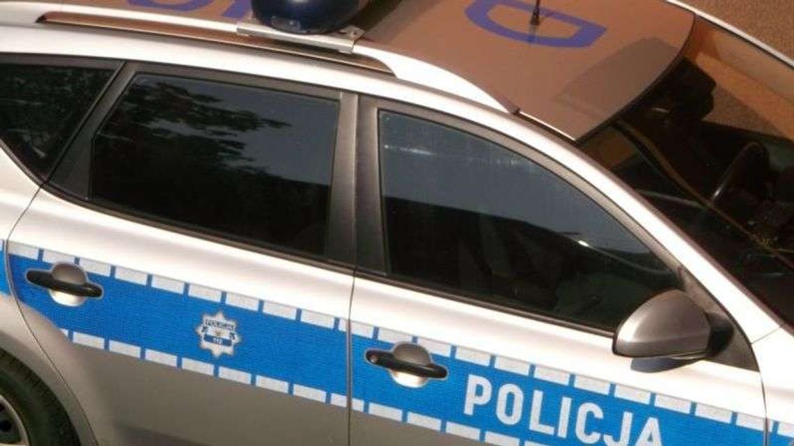 Chcieli kupić e-papierosa od 17-latka. Napadli go, gdy nie zgodził się na niższą cenę 