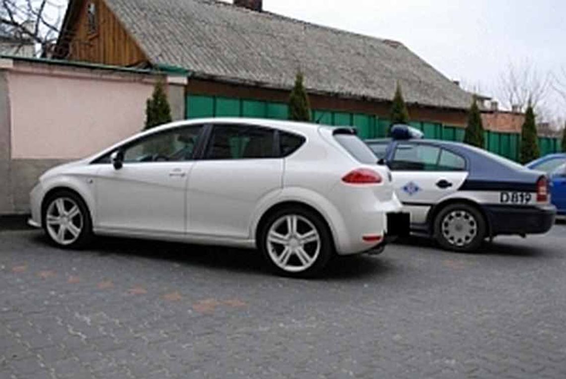 Chcieli mu sprzedać kradziony samochód