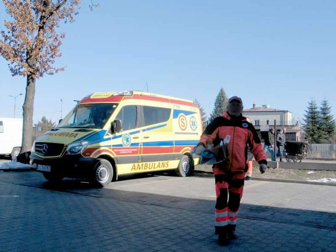 Chcieli prawie 2 tys. zł za dyżur. Lekarzom pogotowia szantaż się nie udał