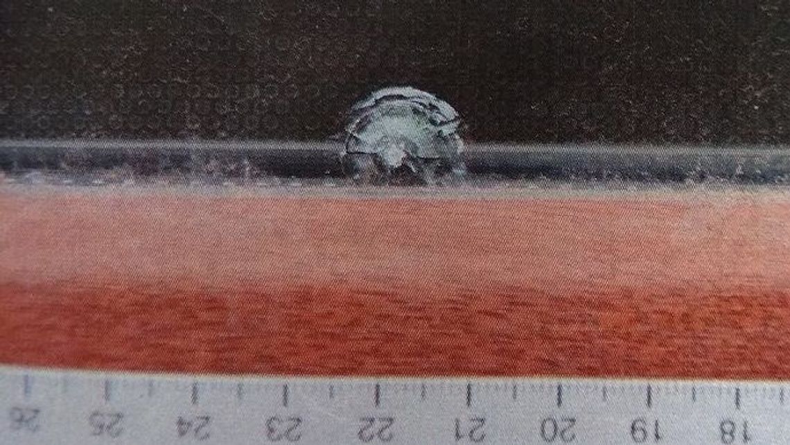 Chcieli z bratem "postrzelać do siebie". Jeden z nich zaczął trafiać w okna Chcieli z bratem "postrzelać do siebie". Jeden z nich zaczął trafiać w okna