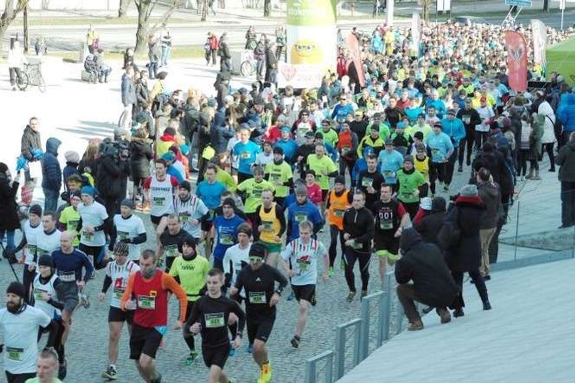 Chęć na pięć. Ponad 700 osób pobiegło w Lublinie (zdjęcia)