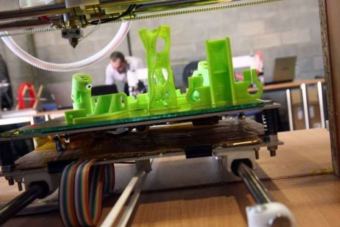 Check IT: Jak zbudować robota? Konferencja dla uczniów i nauczycieli