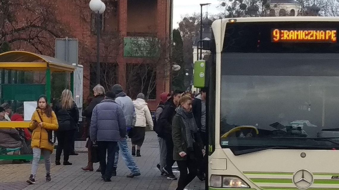 Chełm: Autobusem w Wigilię i sylwestra. Zgodnie z rozkładem, tylko krócej Chełm: Autobusem w Wigilię i sylwestra. Zgodnie z rozkładem, tylko krócej