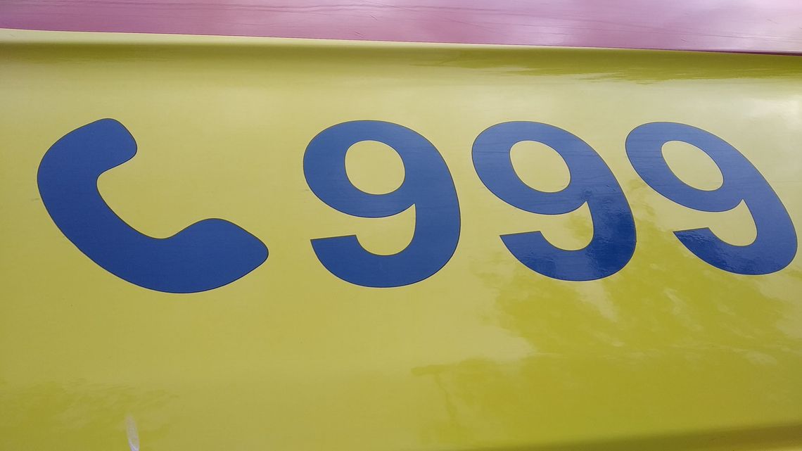 Chełm: Bolesne skutki nieumiejętnej pracy z piłą. Dwóch 55-latków rannych