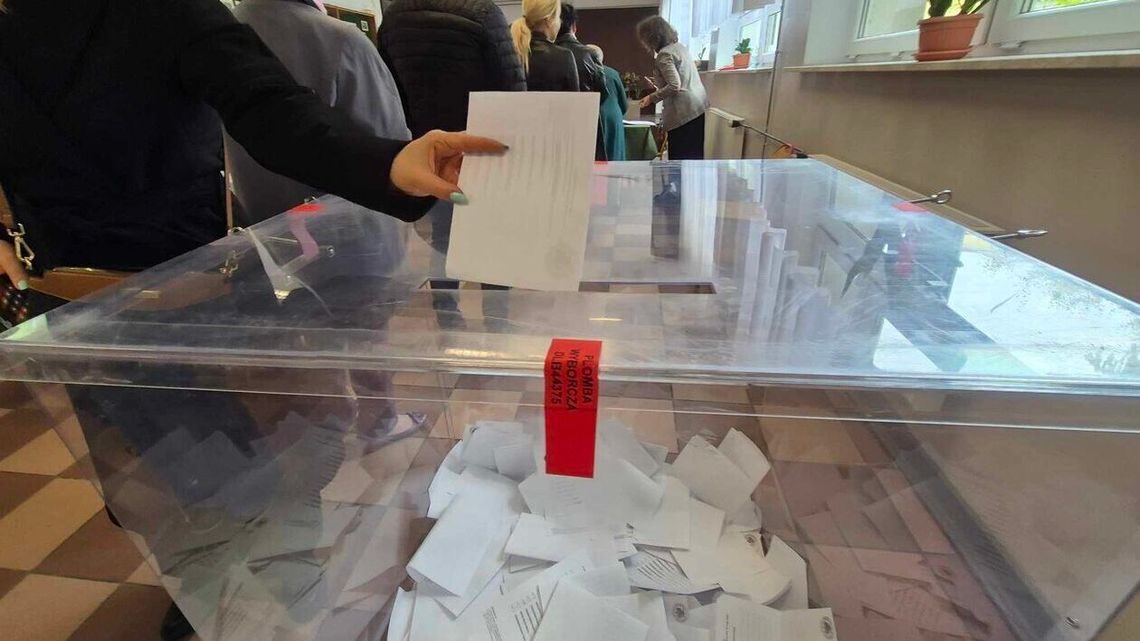 Chełm dla Trzaskowskiego. Blisko Nawrocki