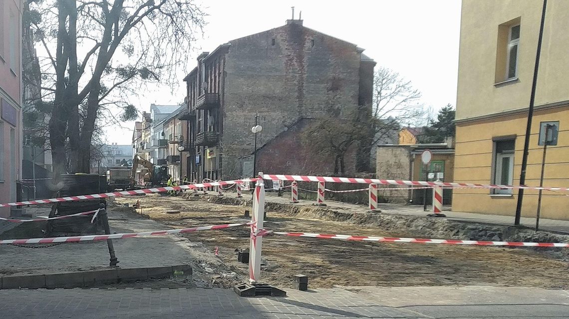 Chełm: Komunalnicy skończyli, teraz drogowcy pracują przy remoncie ulicy Gustawa Orlicz-Dreszera