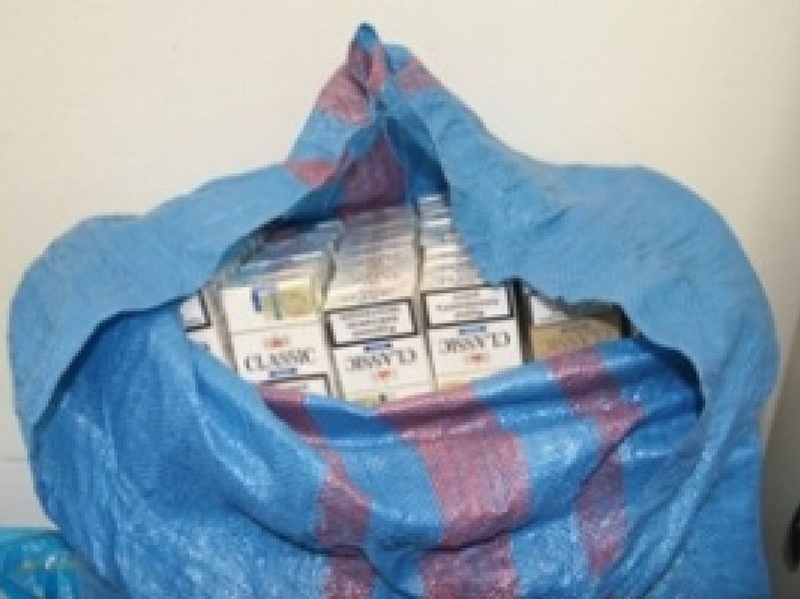 Chełm, Lublin: Wpadli z papierosami bez akcyzy Chełm, Lublin: Wpadli z papierosami bez akcyzy