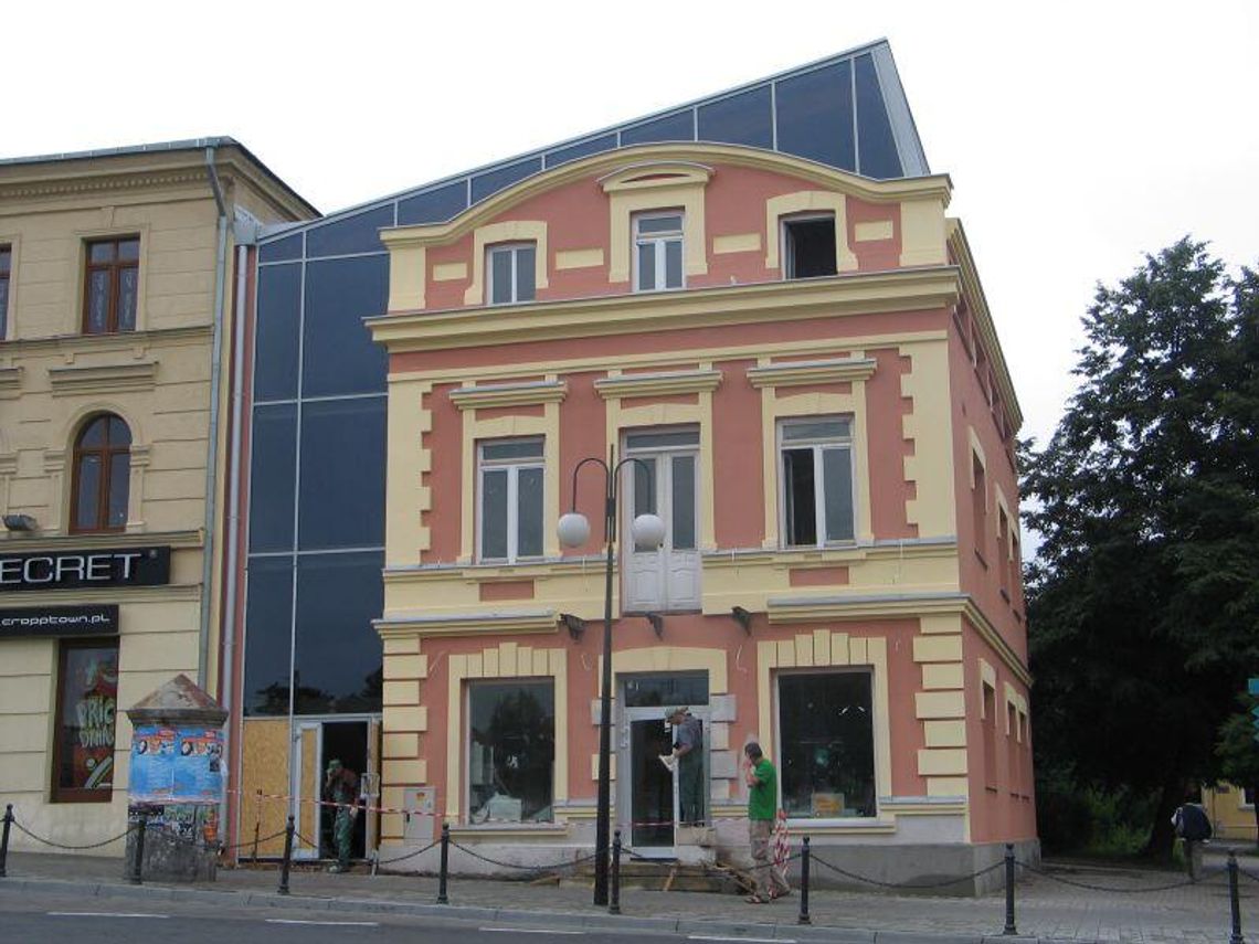 Chełm: Nietypowa przebudowa kamienicy budzi kontrowersje