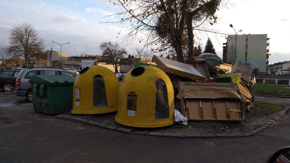 Chełm: Podwyżki opłat za śmieci nie będzie. "Będziemy najtańszym samorządem w kraju" Chełm: Podwyżki opłat za śmieci nie będzie. "Będziemy najtańszym samorządem w kraju"