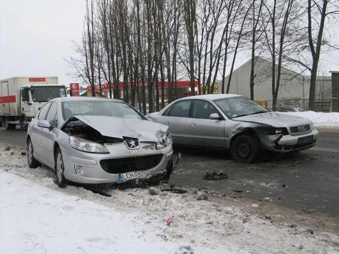 Chełm: Ślisko na drogach, stłuczka na ul. Rampa Brzeska