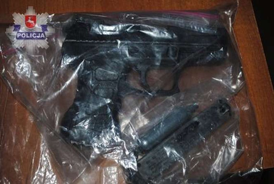 Chełm: Strzelał z balkonu do ludzi Chełm: Strzelał z balkonu do ludzi