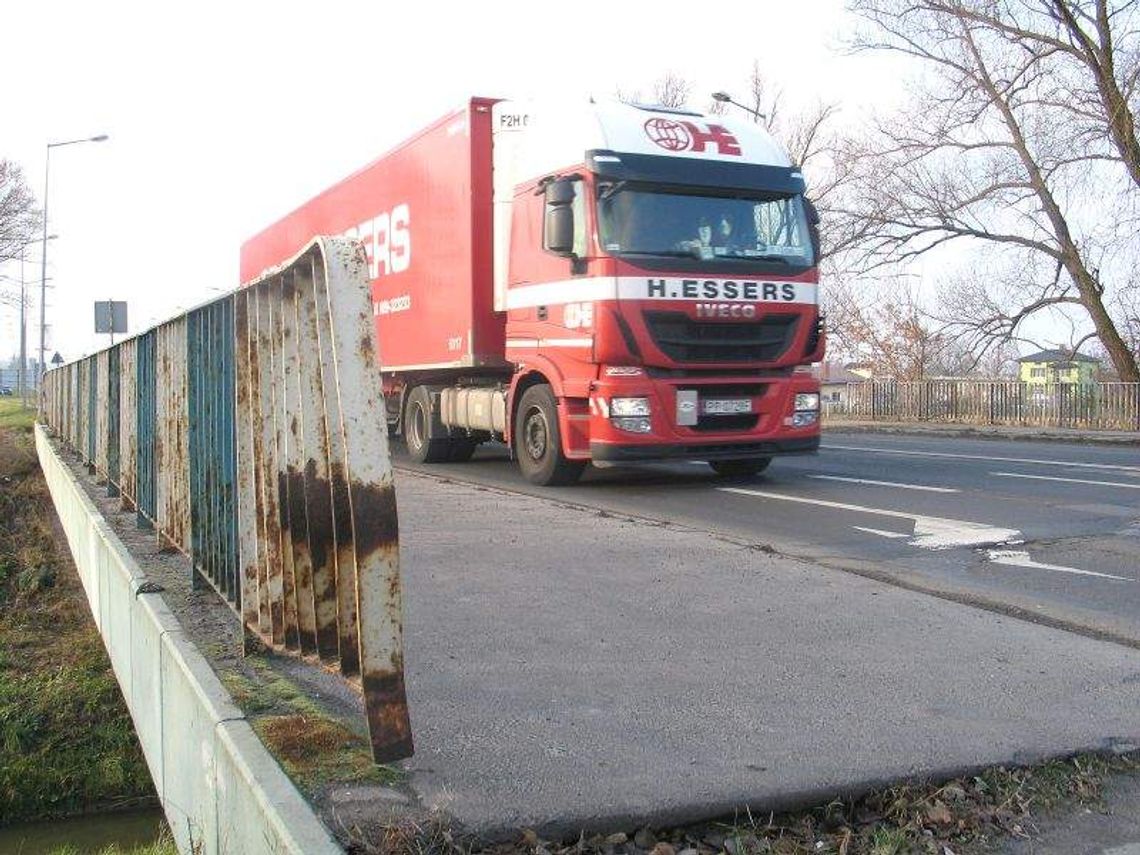 Chełm walczy o drogi. Urzędnicy i mieszkańcy piszą do ministra