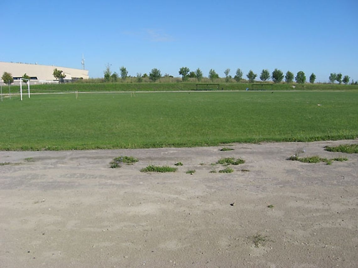 Chełm: Wymienią murawę na stadionie