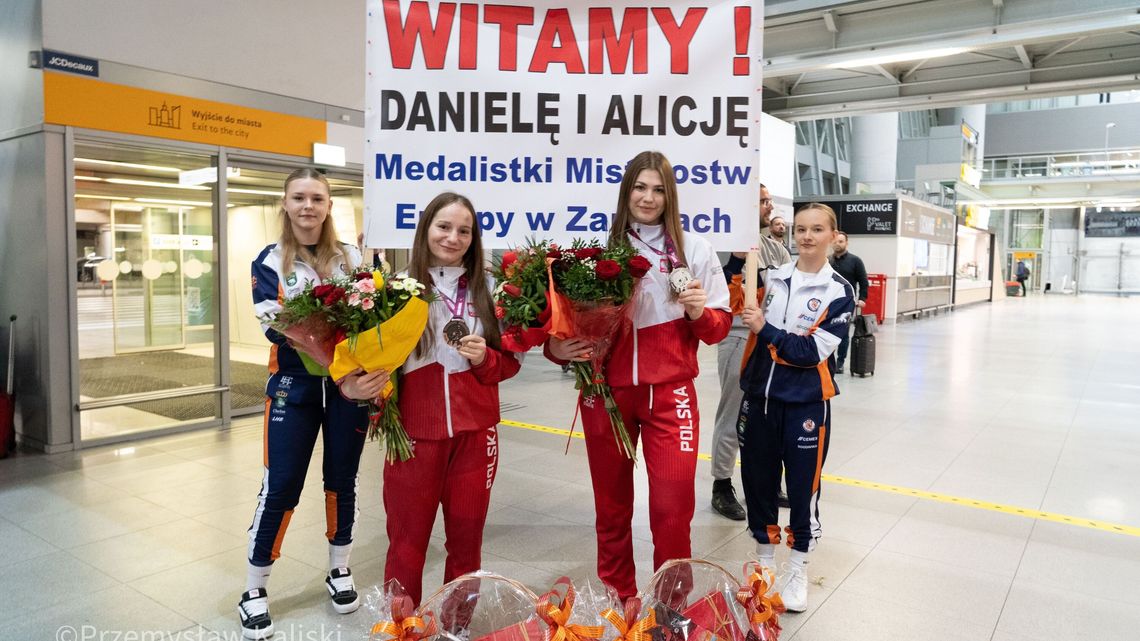 Chełmskie zapaśniczki z medalami mistrzostw Europy! Chełmskie zapaśniczki z medalami mistrzostw Europy!