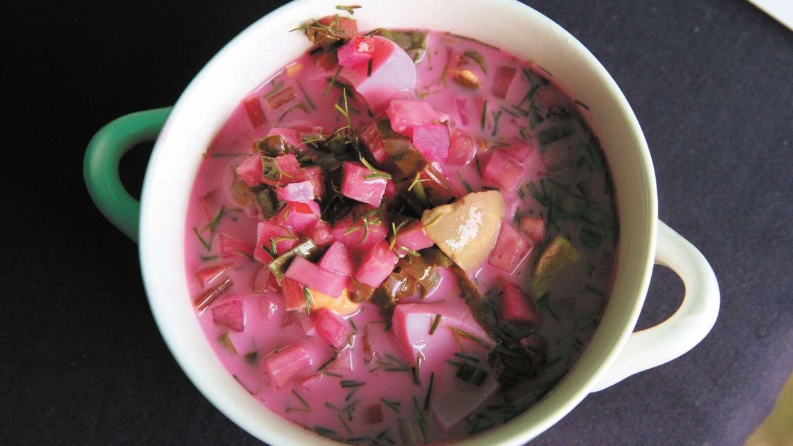 Chłodnik na majówce. Najlepsze przepisy na chłodnik