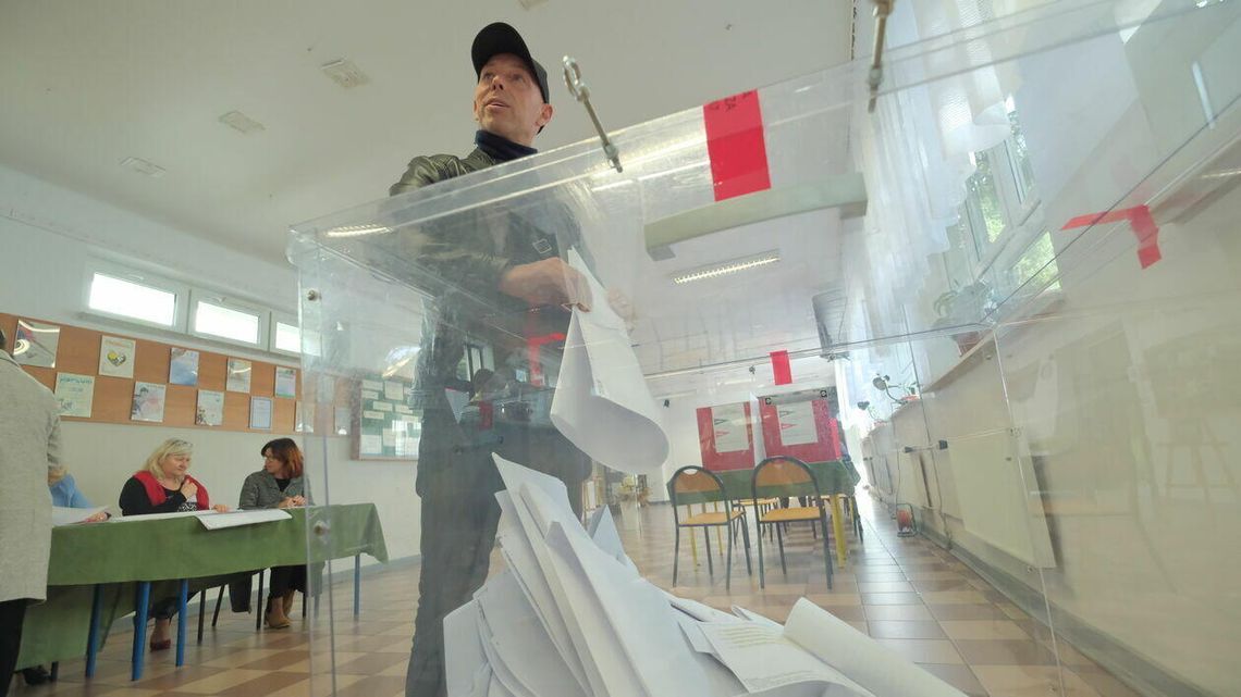 "Chodzi o odcięcie się od polityki ogólnopolskiej". Ta kampania potrzebuje wyciszenia 