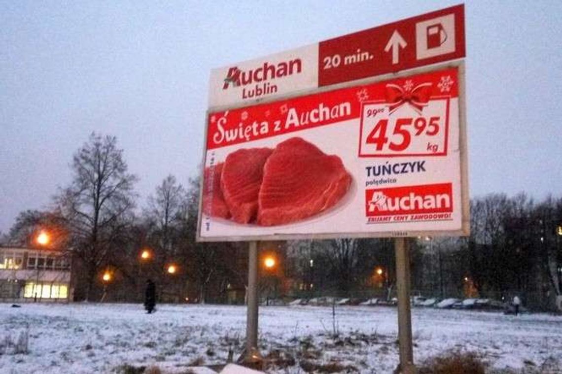 Choinka dla mięsożerców? Rozbawiona nawet rzeczniczka sklepu