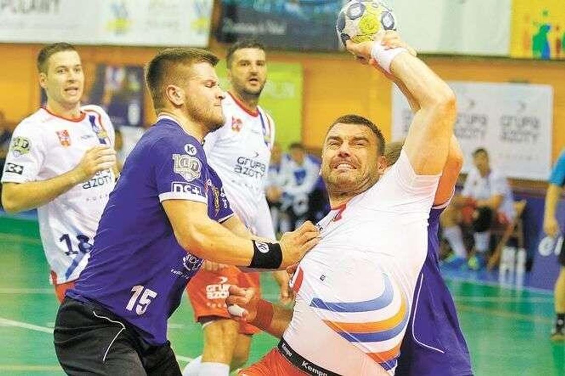 Chrobry Głogów - Azoty Puławy 24:28. Odskoczyli w pierwszej połowie