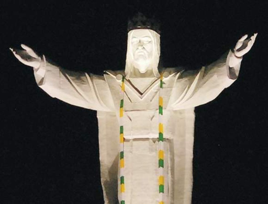 Chrystus w szaliku to obraza uczuć religijnych?