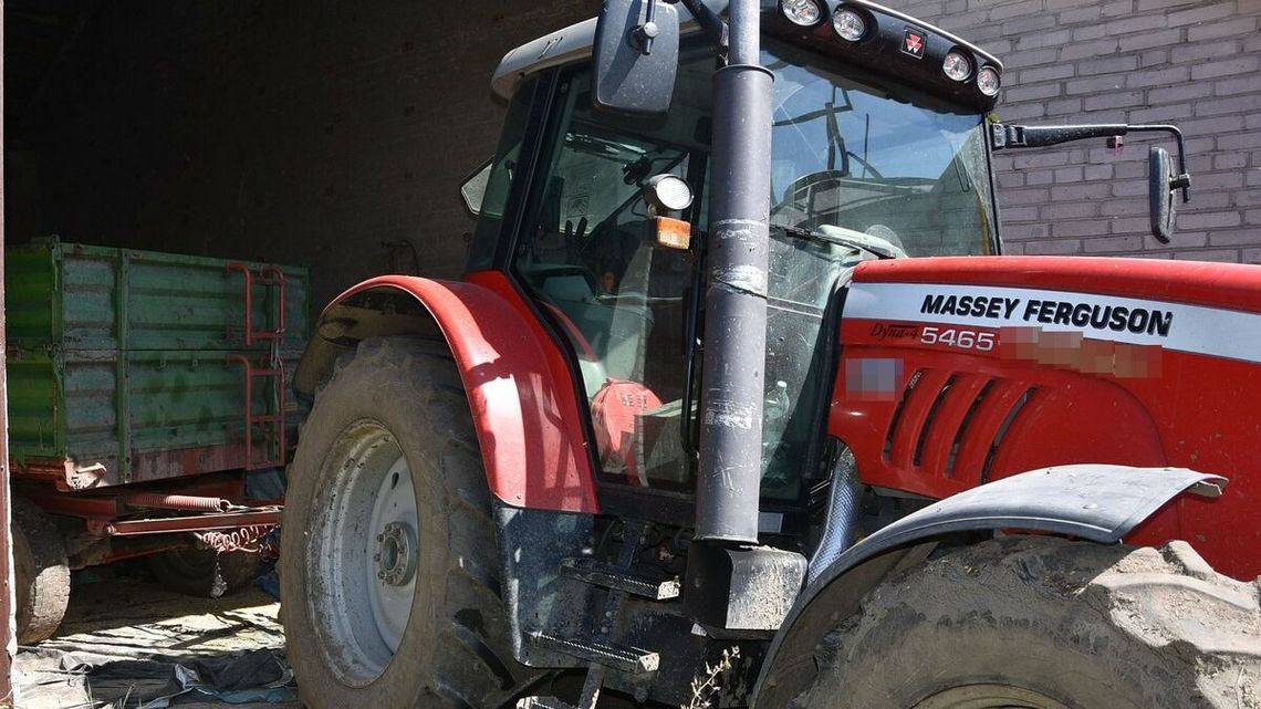 Ciągnik przygniótł młodego rolnika. Policja apeluje o ostrożność podczas żniw Ciągnik przygniótł młodego rolnika. Policja apeluje o ostrożność podczas żniw