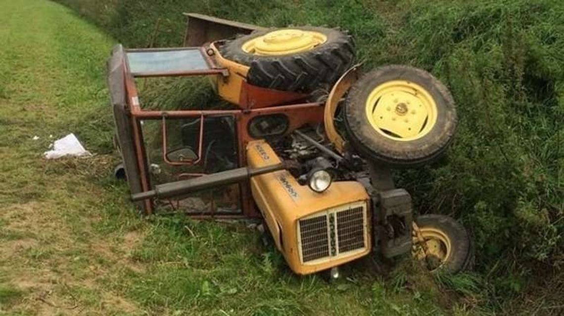Ciągnik spadł ze skarpy, przygniótł kierowcę [zdjęcia]