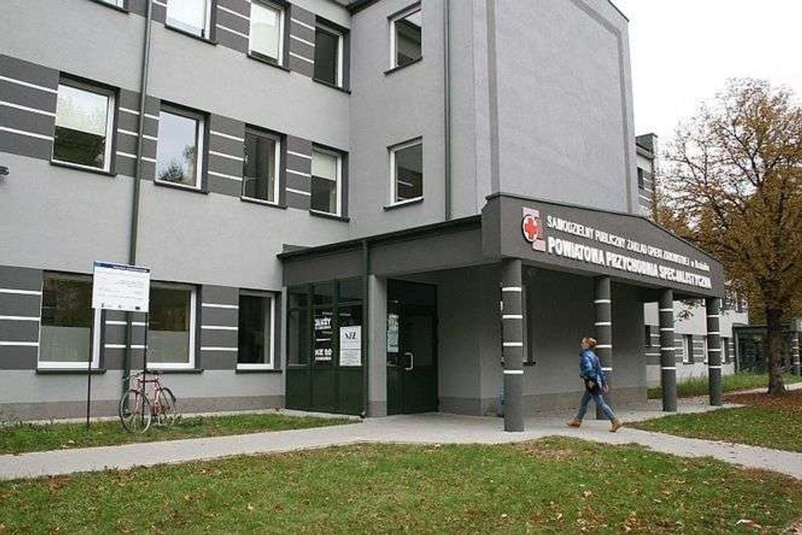 "Ciasna, duszna przychodnia". Zdrowotne dylematy chorych z Kraśnika "Ciasna, duszna przychodnia". Zdrowotne dylematy chorych z Kraśnika