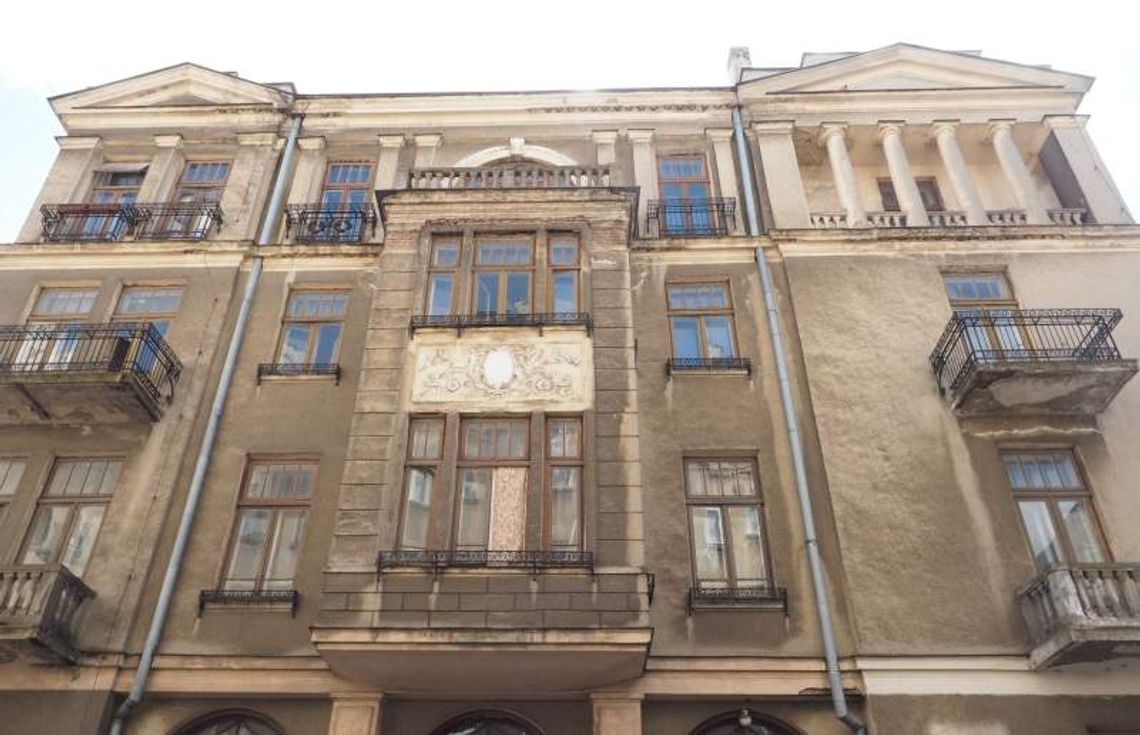 Cicha 4: Kamienica do remontu. Powstaną apartamenty