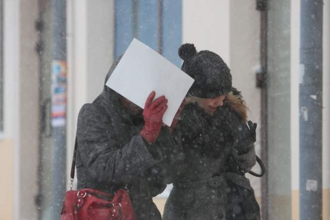 Cieplej, ale mokro. Prognoza pogody na niedzielę