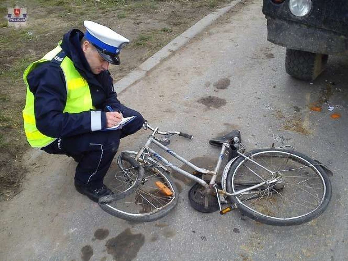 Ciężarówka cofała i potrąciła rowerzystę. 61-latek nie żyje