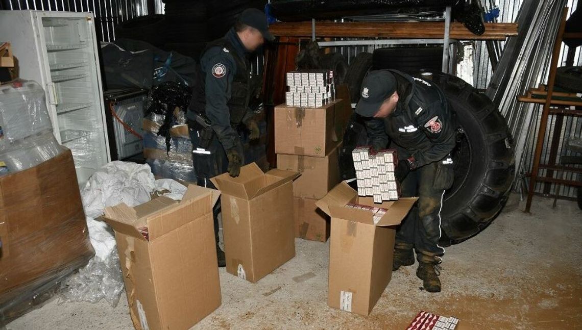 Ciężarówki z papierosami zamiast szkła. Grupa przestępcza rozbita 