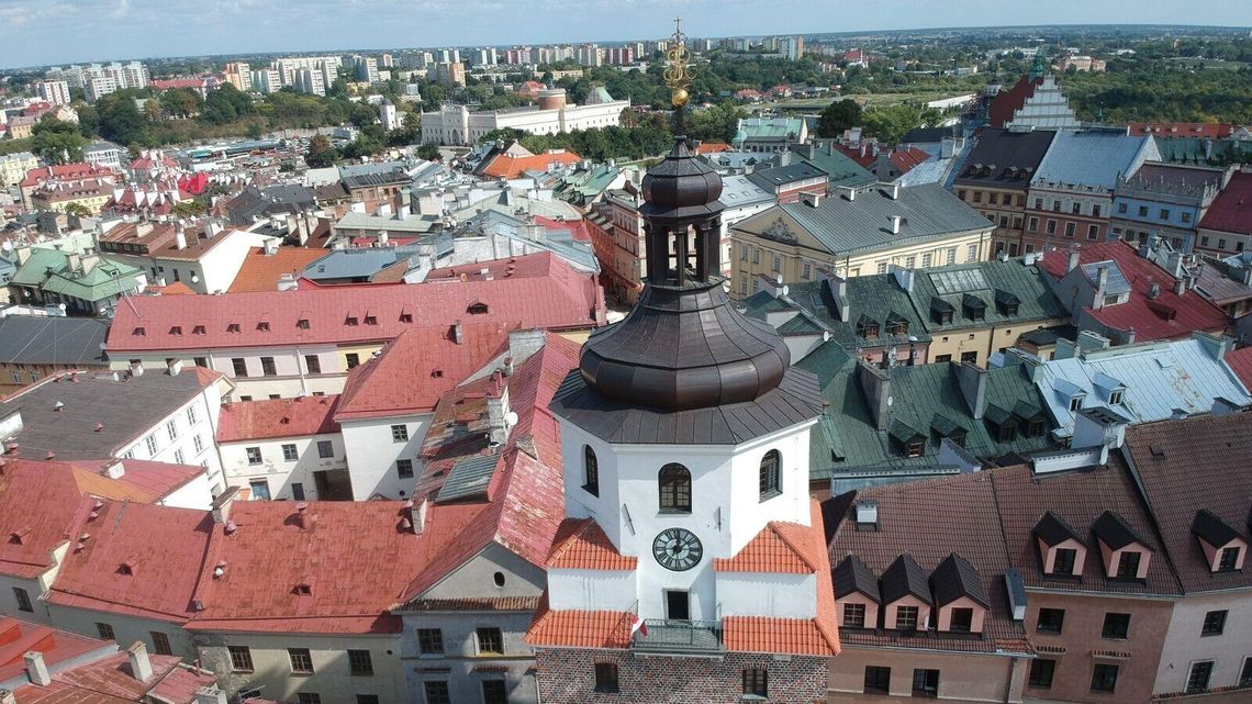 Co by się stało gdyby w Bramę Krakowską uderzył piorun? Może być problem