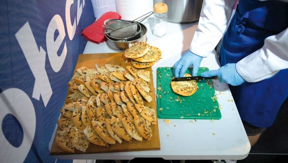 Co cebularzowi do rosołu? Co cebularzowi do rosołu?