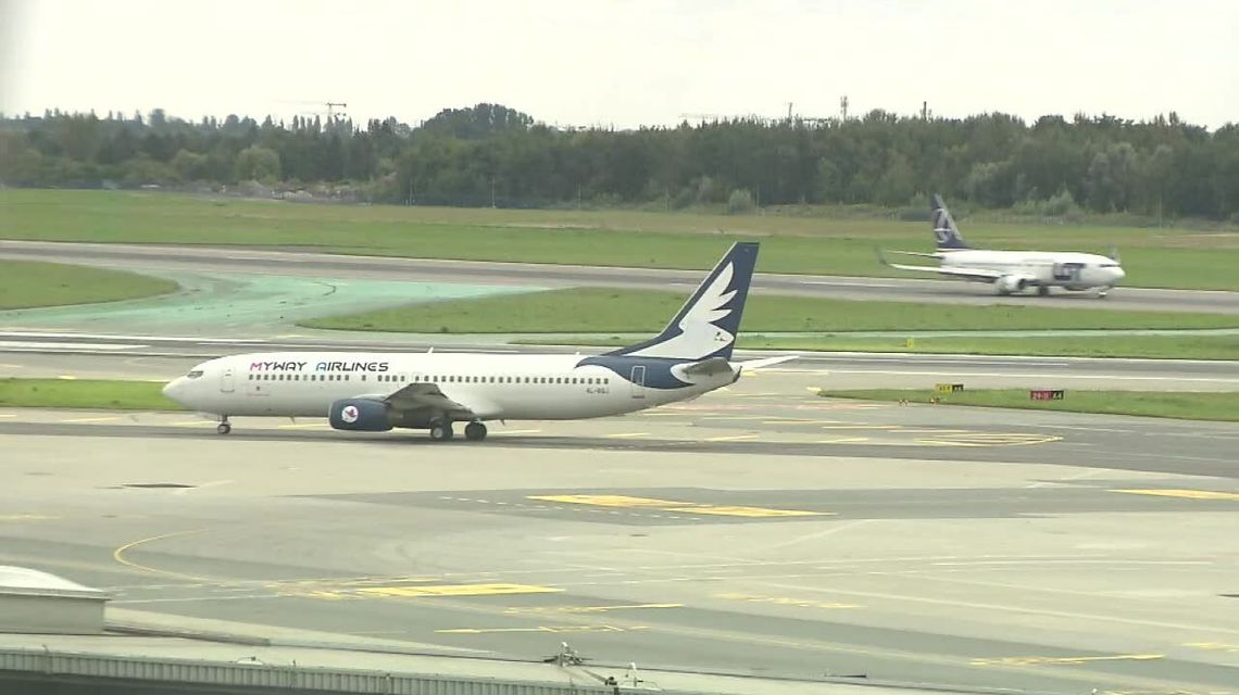 Co dalej z lotami na polskim niebie? Bez przełomu w rozmowach z kontrolerami Co dalej z lotami na polskim niebie? Bez przełomu w rozmowach z kontrolerami