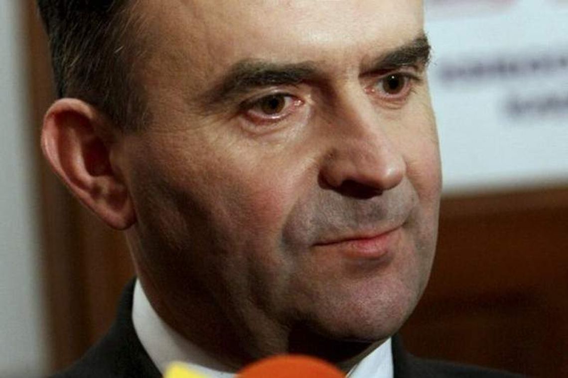 Co mówi minister Karpiński w knajpie. "Rozmowa nie ma następstw formalno-prawnych" Co mówi minister Karpiński w knajpie. "Rozmowa nie ma następstw formalno-prawnych"