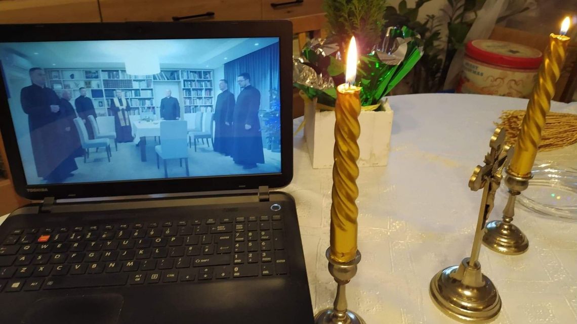 Co parafia to sposób. W Lublinie "kolęda" przez internet, w Tomaszowie Lubelskim księża będą chodzić po domach