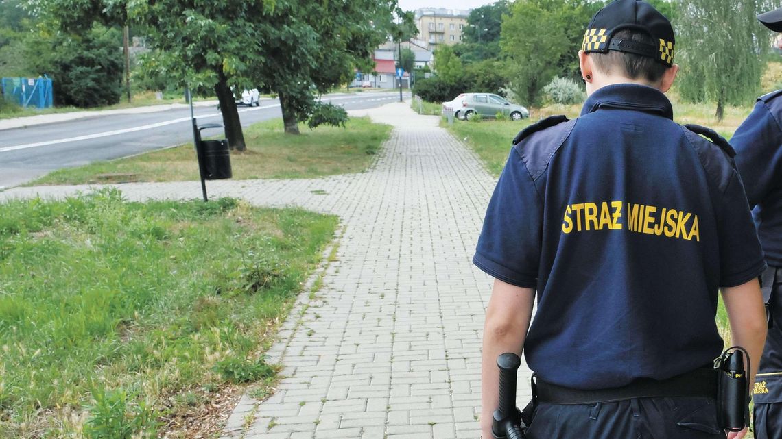 Co się dzieje w Straży Miejskiej? Co czwarty z nowo przyjętych funkcjonariuszy odchodzi