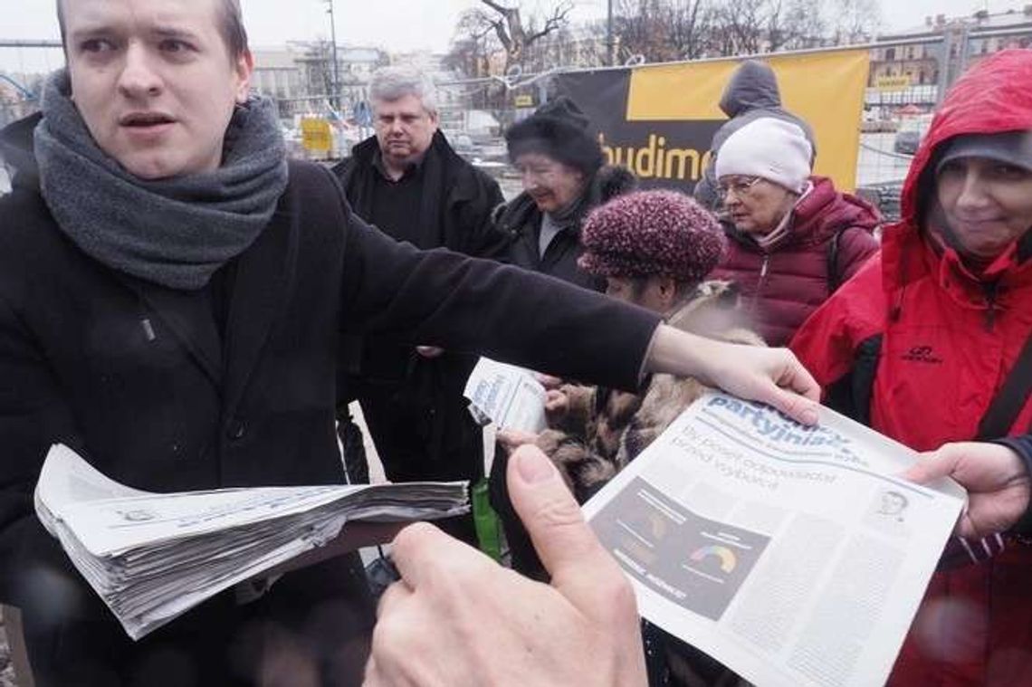 Co się stało z przesyłką Kukiz 15? "Pogromcy partyjniactwa" zagubione na poczcie