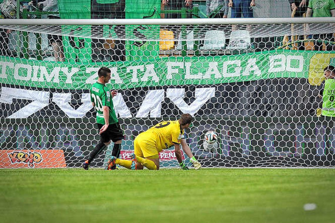 Co wywalczyli na wyjazdach, stracili w domu