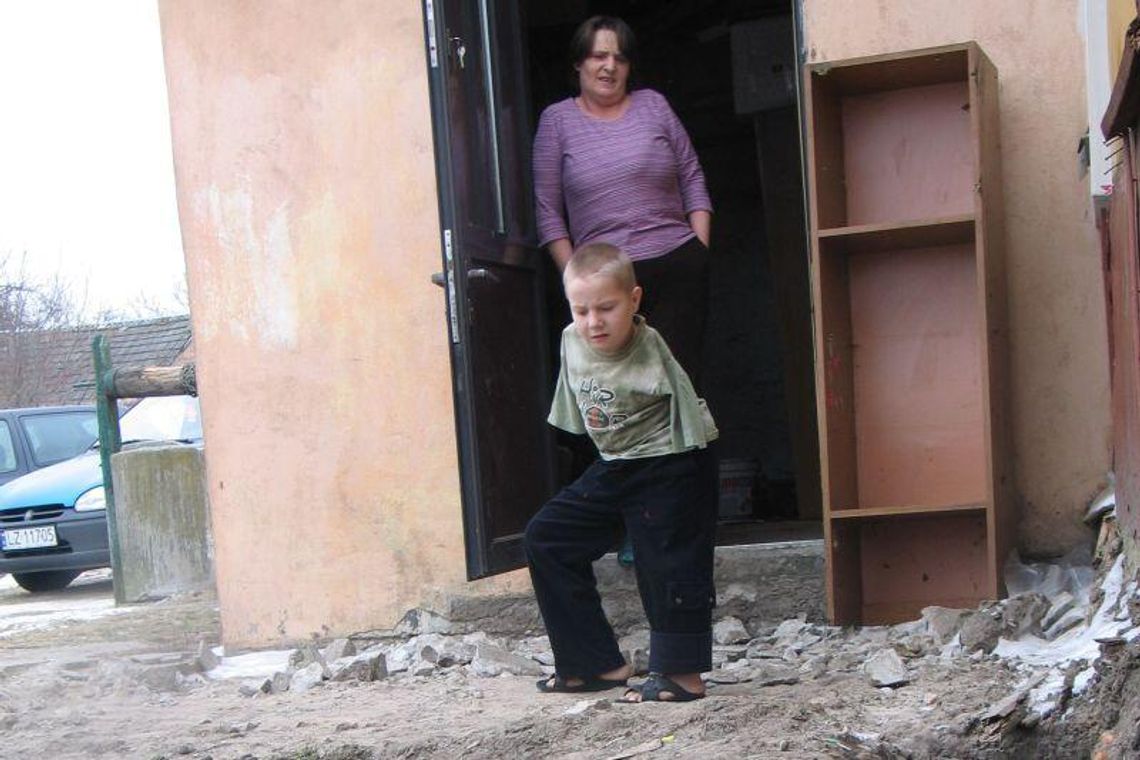 Co z domem dla Rafałka? Ksiądz chce, żeby właścicielem był Caritas