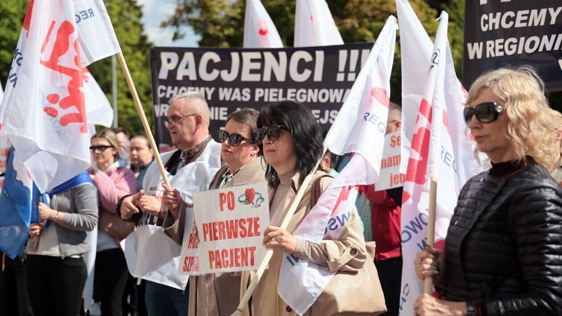 Co z kontraktem dla kardiochirurgii? Trwa zbiórka podpisów Co z kontraktem dla kardiochirurgii? Trwa zbiórka podpisów