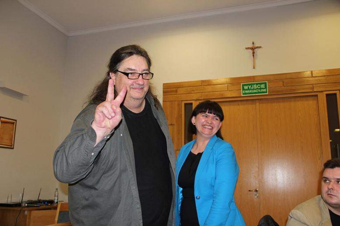 Co z pismem wydawanym przez urząd? Na początek zmieniają naczelnego