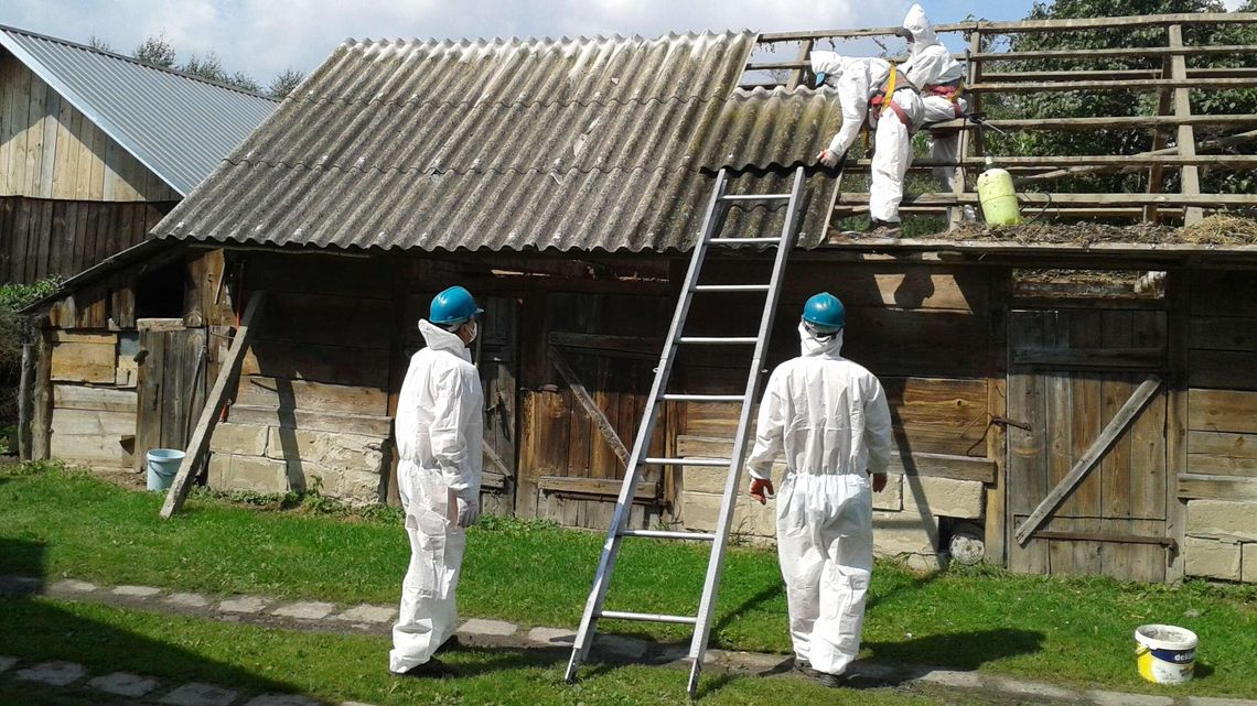 Co z tym azbestem? Co z tym azbestem?