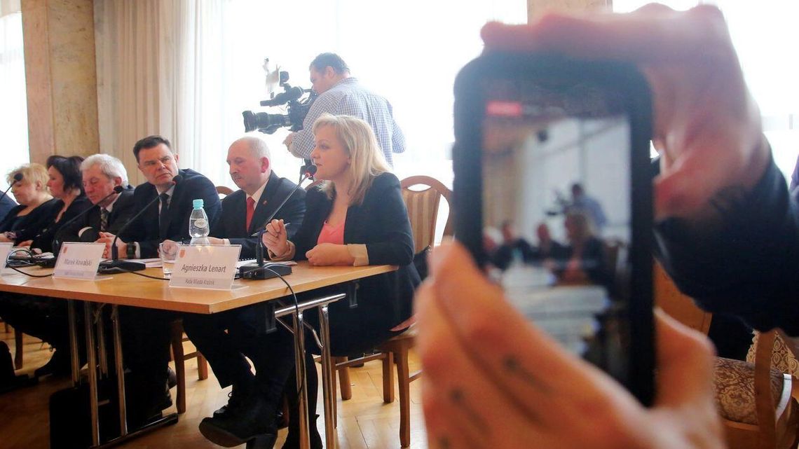 Coming out podczas posiedzenia Rady Miasta Kraśnik. "Jestem gejem w strefie wolnej od LGBT"