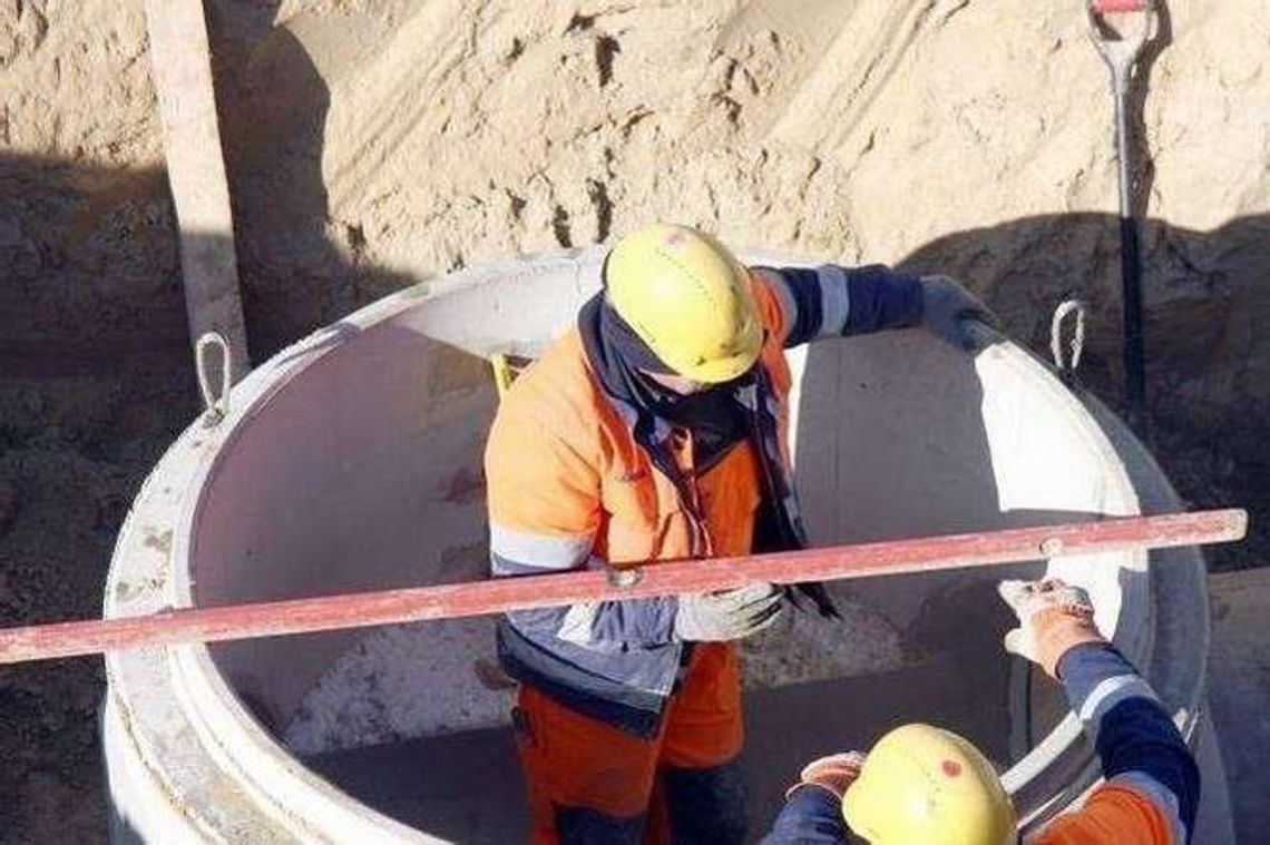 Coraz więcej sieci kanalizacji sanitarnej w gminie Głusk