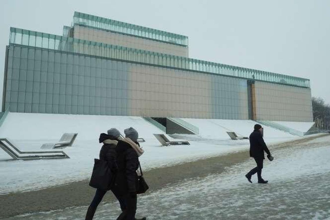 CSK. Fasada multimedialna gotowa CSK. Fasada multimedialna gotowa