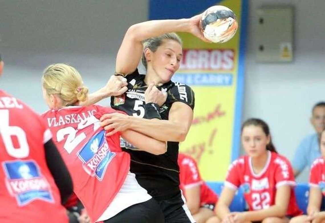 CSM Bukareszt – MKS Selgros Lublin 33:21. Rumunki pokazały klasę CSM Bukareszt – MKS Selgros Lublin 33:21. Rumunki pokazały klasę